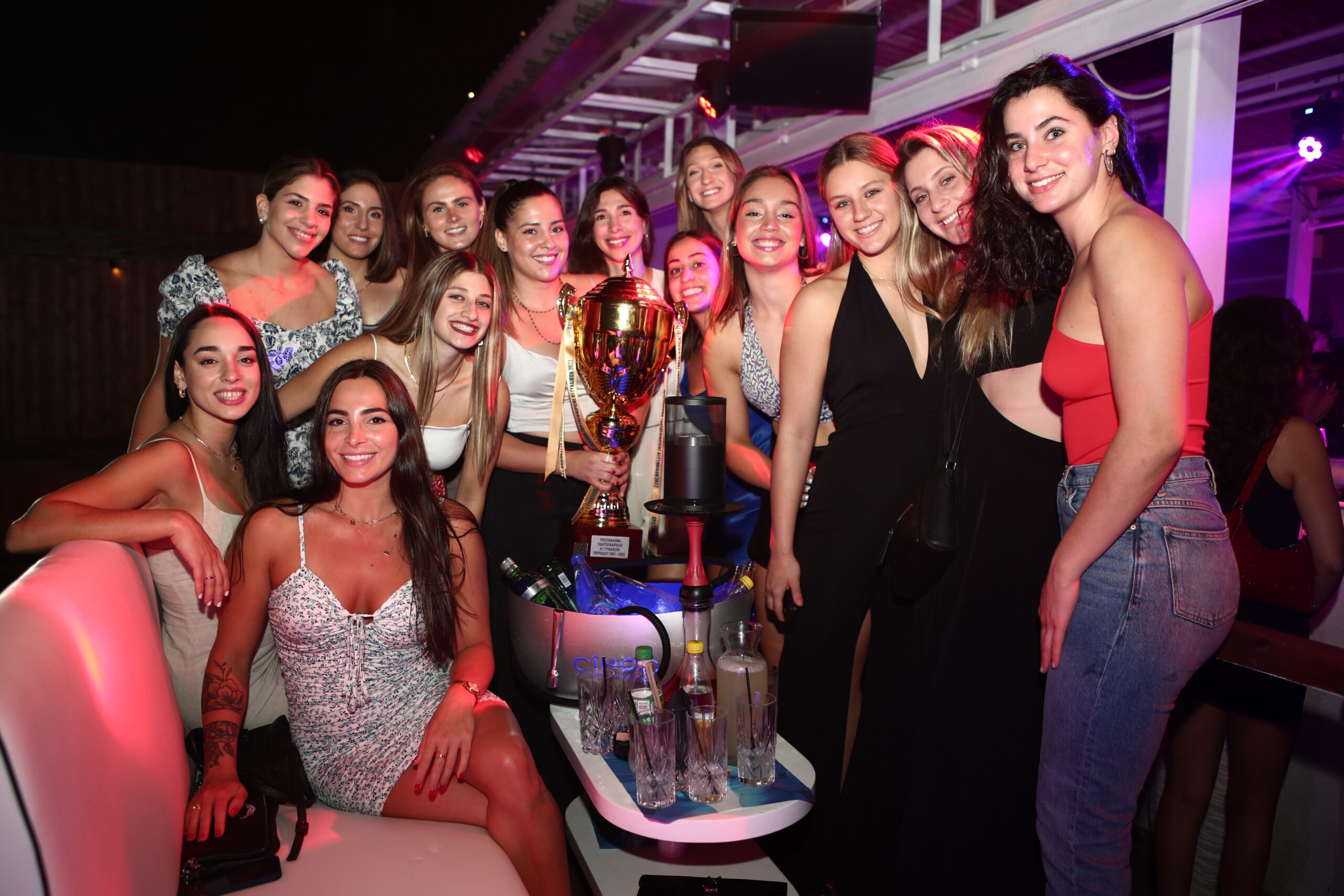 ΦΩΤΟρεπορτάζ από το γλέντι των Πρωταθλητριών