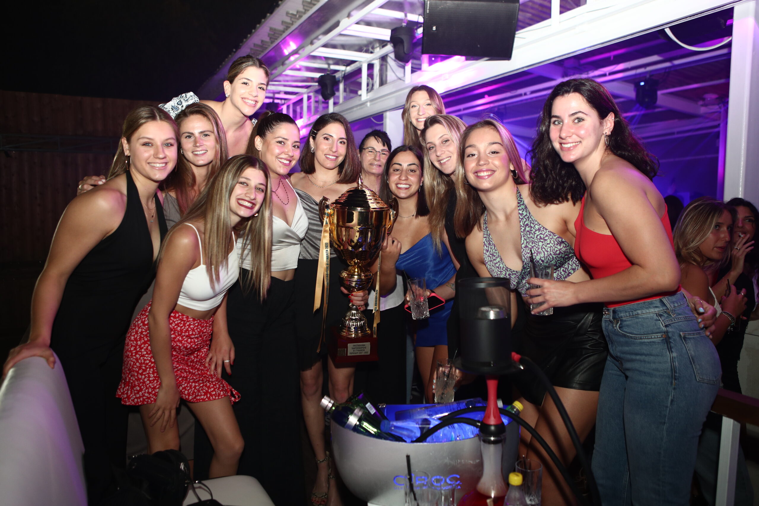 ΦΩΤΟρεπορτάζ από το γλέντι των Πρωταθλητριών