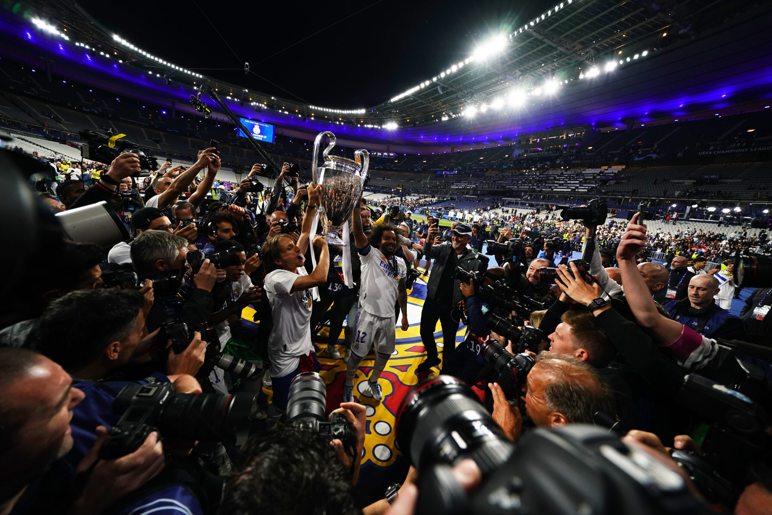 ΦΩΤΟρεπορτάζ με την κούπα