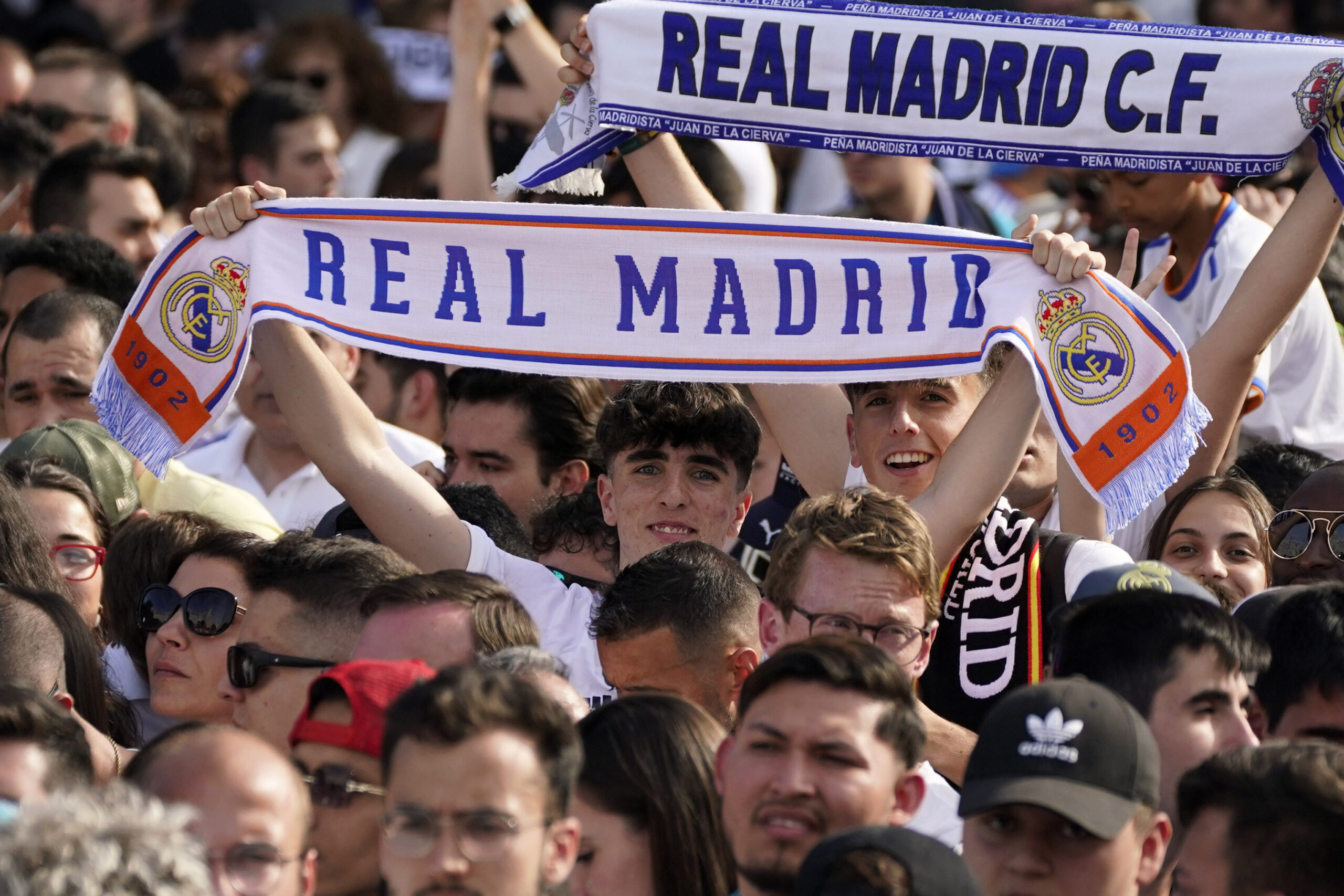 ΦΩΤΟρεπορτάζ από το πάρτι της «Βασίλισσας» στη Μαδρίτη