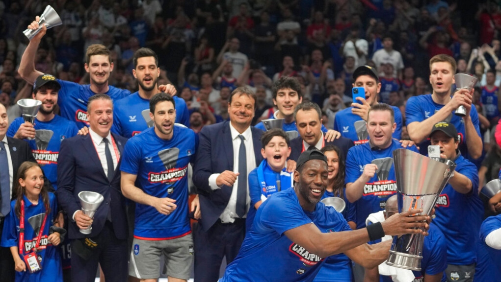 Φωτοστιγμές του τελικού της Ευρωλίγκα