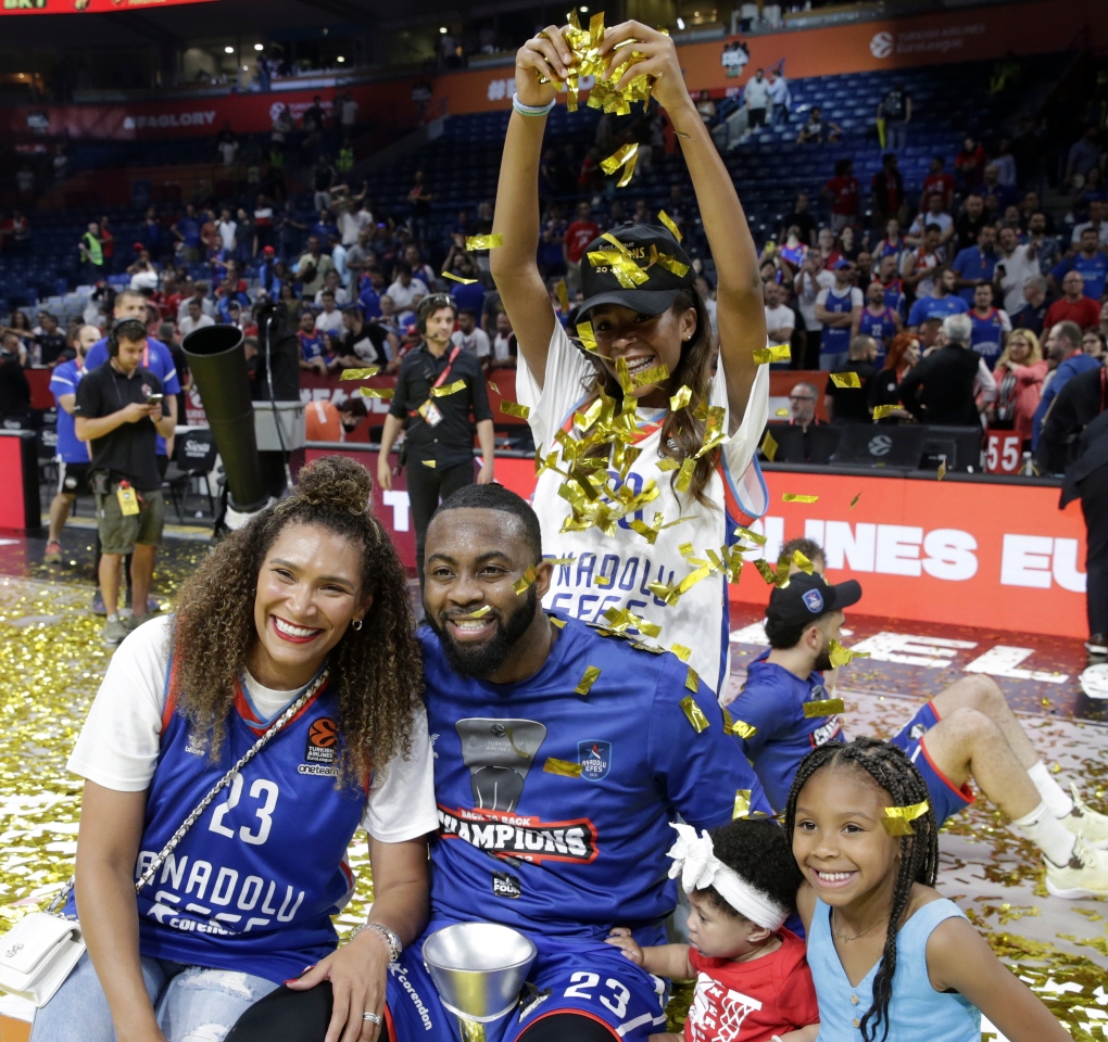 Φωτοστιγμές του τελικού της Ευρωλίγκα