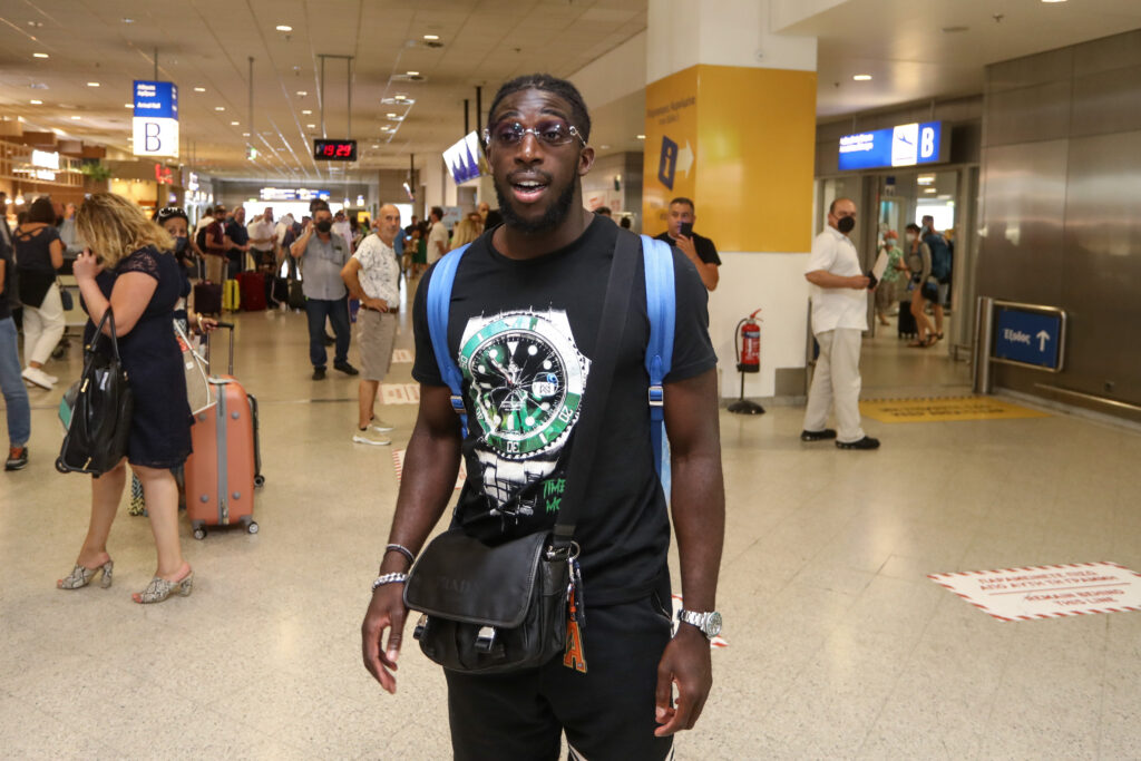 Πάτησε Ελλάδα ο Καμαρά (ΦΩΤΟ)