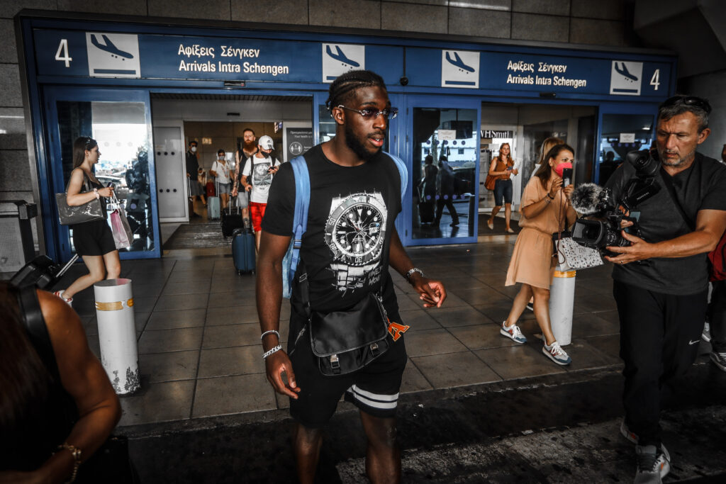 Πάτησε Ελλάδα ο Καμαρά (ΦΩΤΟ)