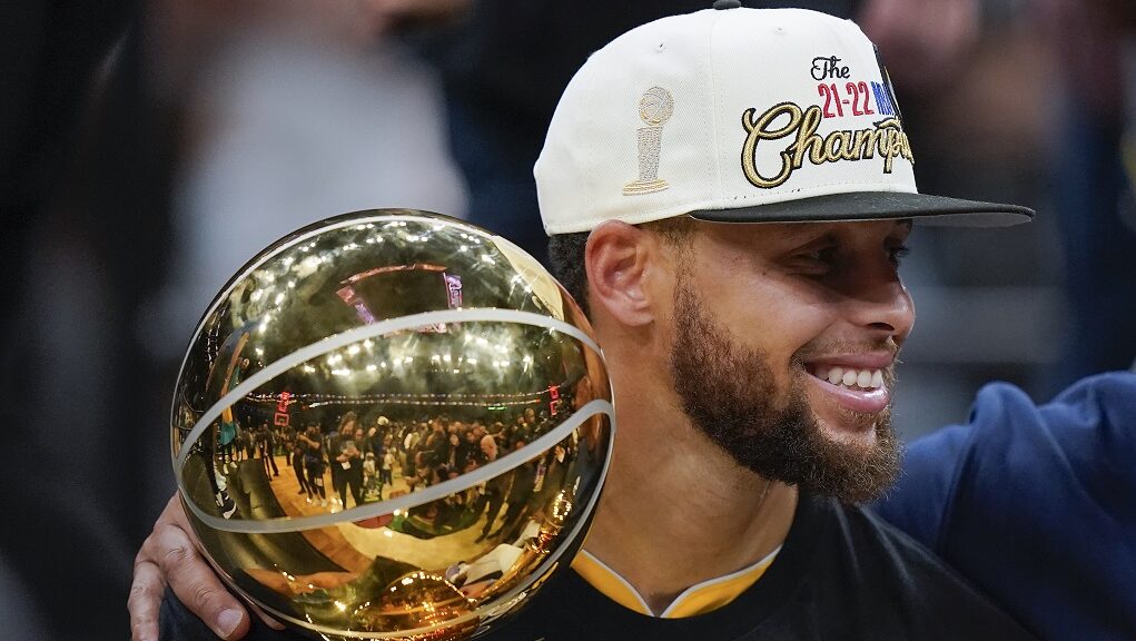 ΦΩΤΟρεπορτάζ από τους πανηγυρισμούς των Ουόριορς