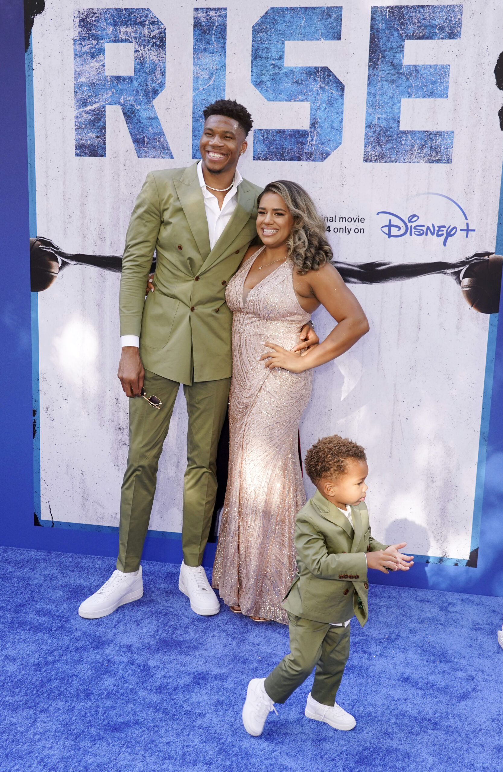 H “Χολιγουντιανή” εμφάνιση του Γιάννη (ΦΩΤΟ)