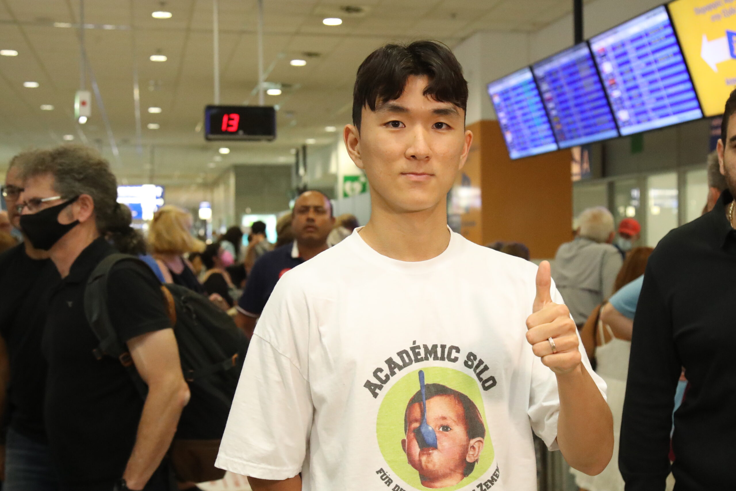 Στην Ελλάδα ο Χουάνγκ Ιν Μπέομ για τον Ολυμπιακό (video)