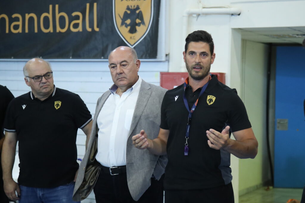 Έκανε την… “πρώτη” η ΑΕΚ (ΦΩΤΟΡΕΠΟΡΤΑΖ)