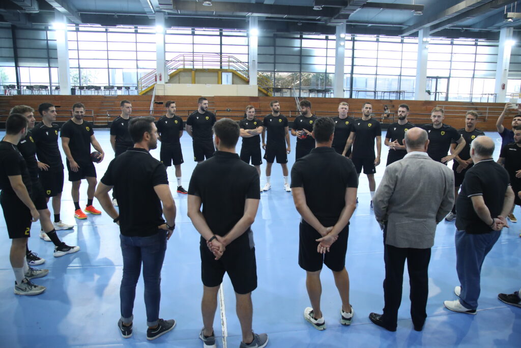 Έκανε την… “πρώτη” η ΑΕΚ (ΦΩΤΟΡΕΠΟΡΤΑΖ)