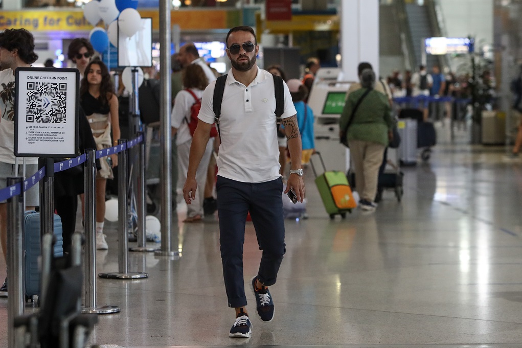 ΦΩΤΟρεπορτάζ από την αποχώρηση του Ολυμπιακού