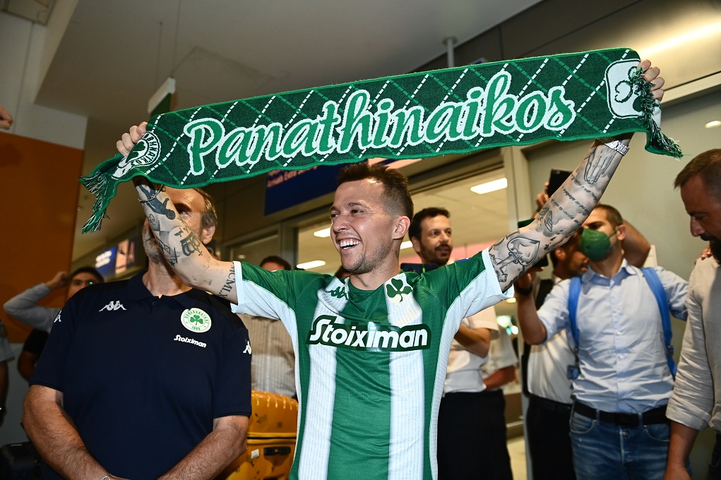 ΦΩΤΟρεπορτάζ από την άφιξη του Μπερνάρ