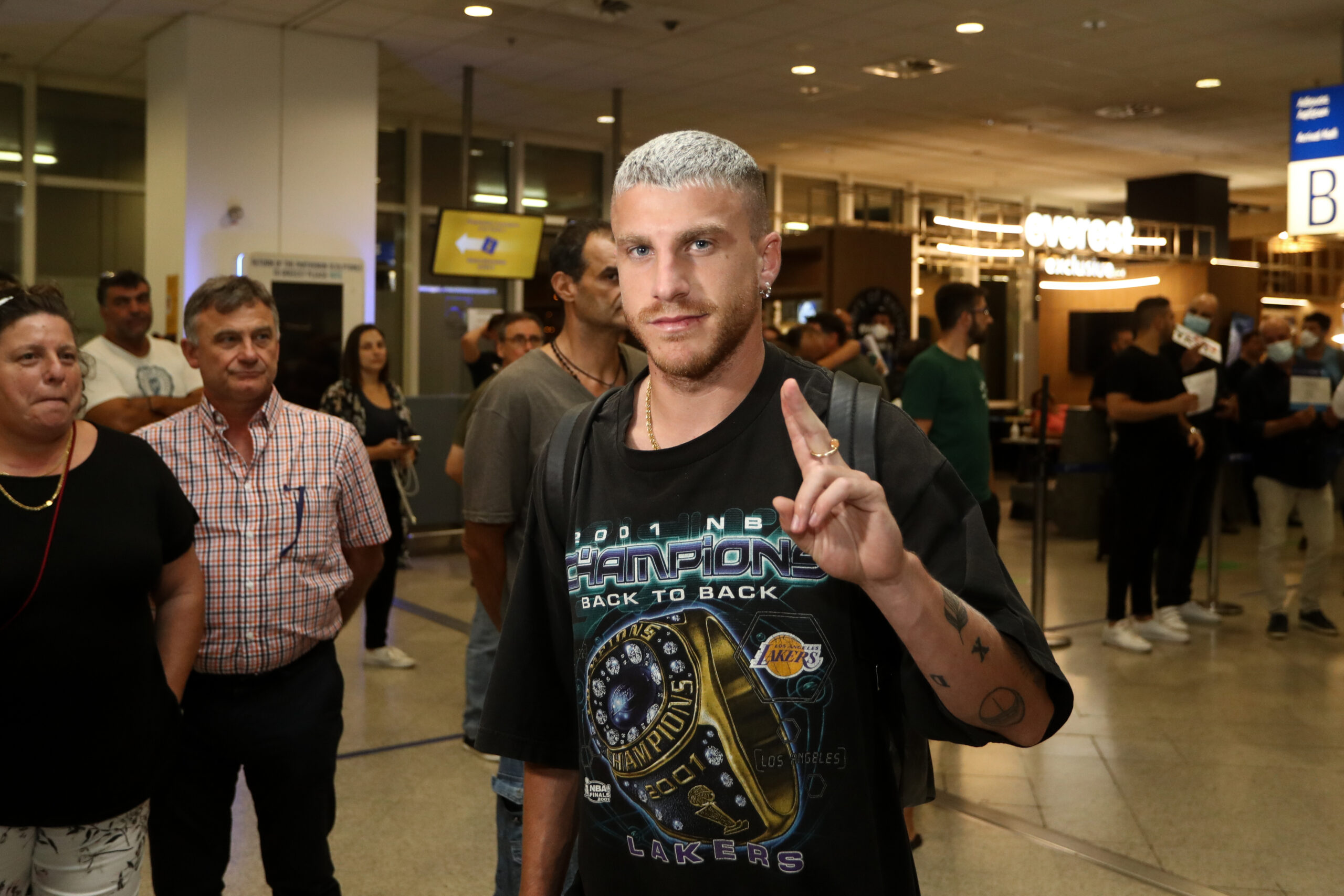 Στην Αθήνα ο Μπιέλ, ανυπόμονος να παίξει (ΦΩΤΟ)