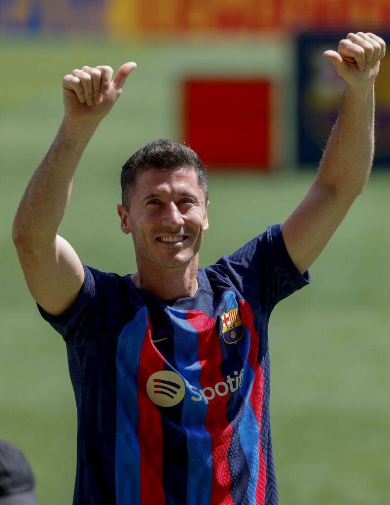 ΦΩΤΟρεπορτάζ από την παρουσίαση του Λεβαντόφσκι