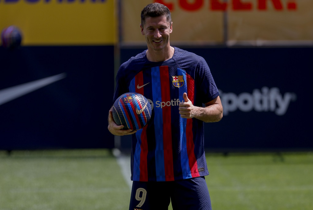 ΦΩΤΟρεπορτάζ από την παρουσίαση του Λεβαντόφσκι