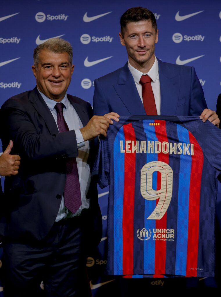 ΦΩΤΟρεπορτάζ από την παρουσίαση του Λεβαντόφσκι