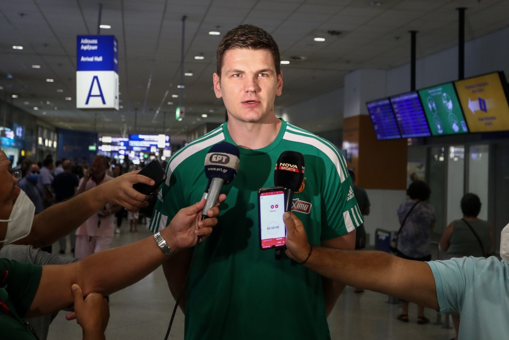 “Πάτησαν” Αθήνα Ράντονιτς και Γκουντάιτις (ΦΩΤΟ)