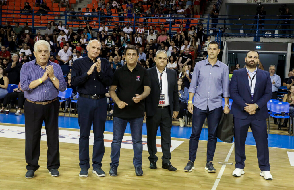 Πέταγε φωτιές…