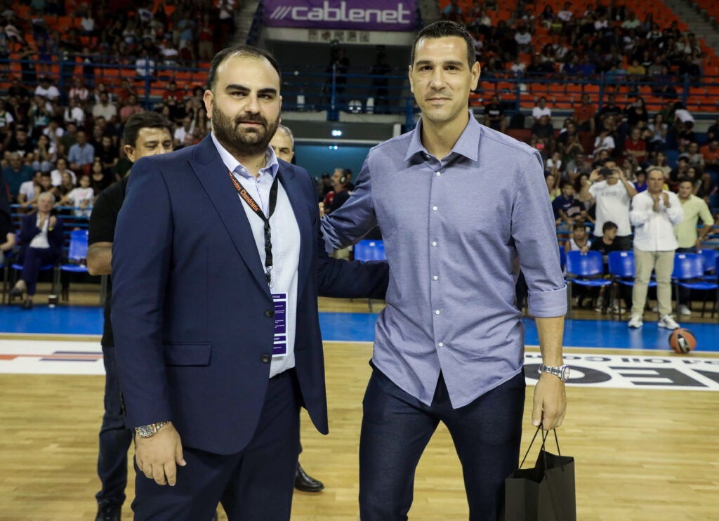 Πέταγε φωτιές…