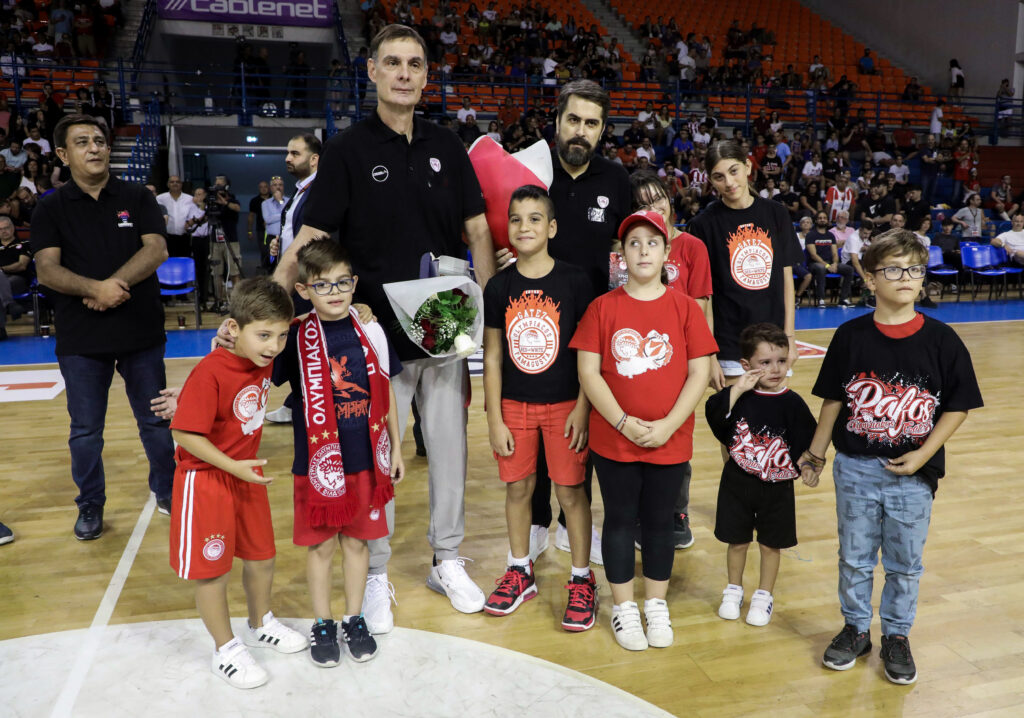 Πέταγε φωτιές…