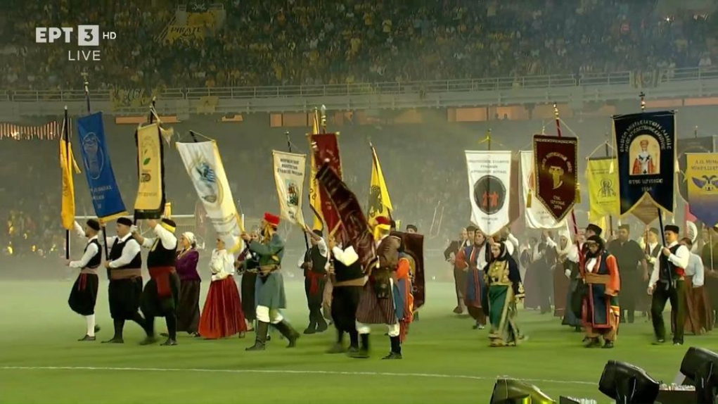 Η ΑΕΚ στο νέο της γήπεδο (συνεχές ΦΩΤΟρεπορτάζ)