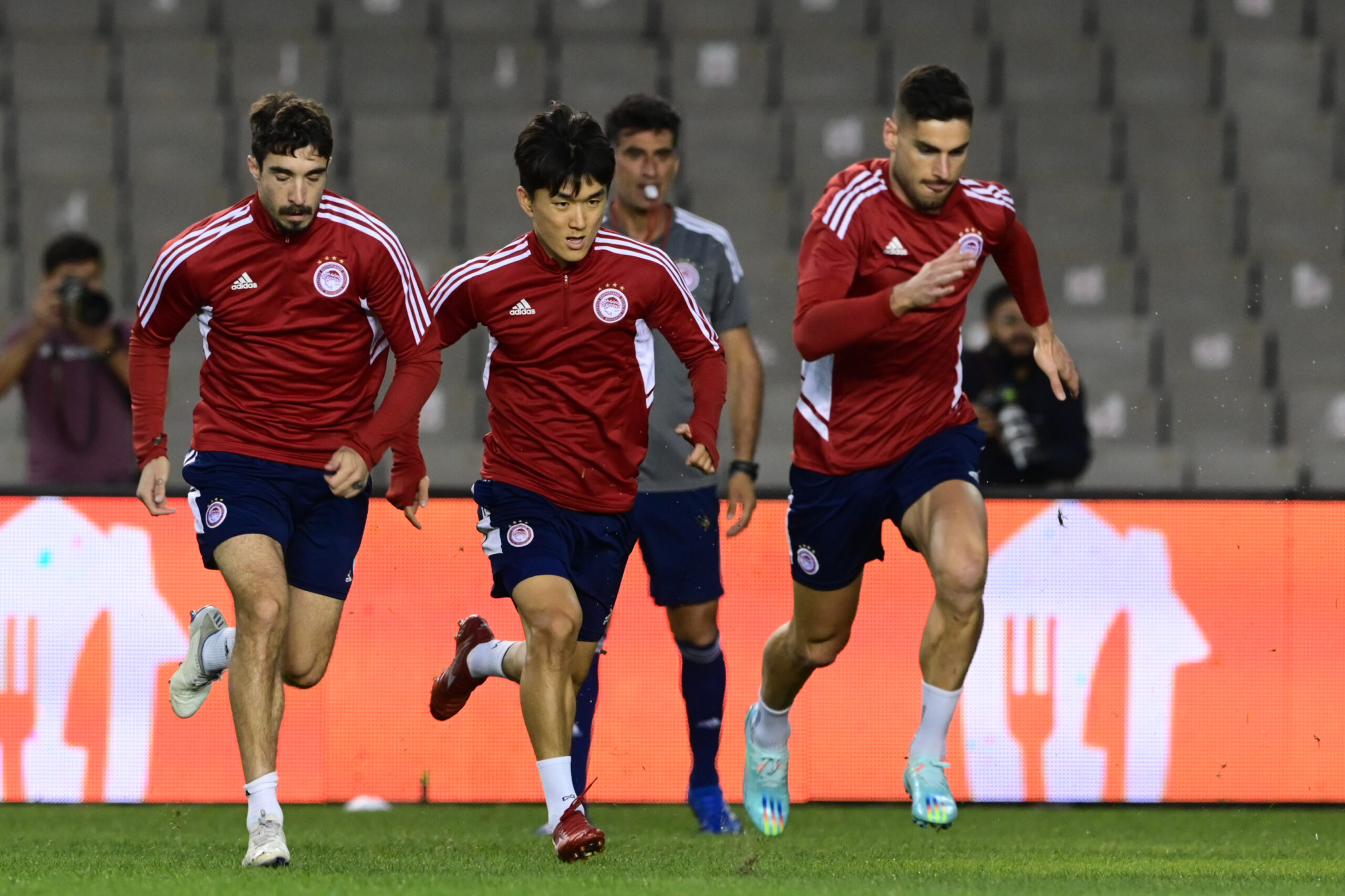 Η προπόνηση του Ολυμπιακού στο Αζερμπαϊτζάν (ΦΩΤΟρεπορτάζ)