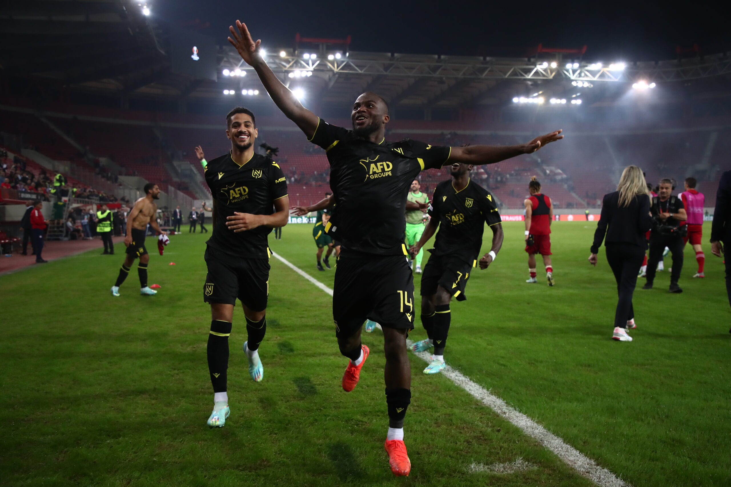 Οι Γάλλοι οπαδοί αποθέωσαν τους παίκτες τους (ΦΩΤΟ)