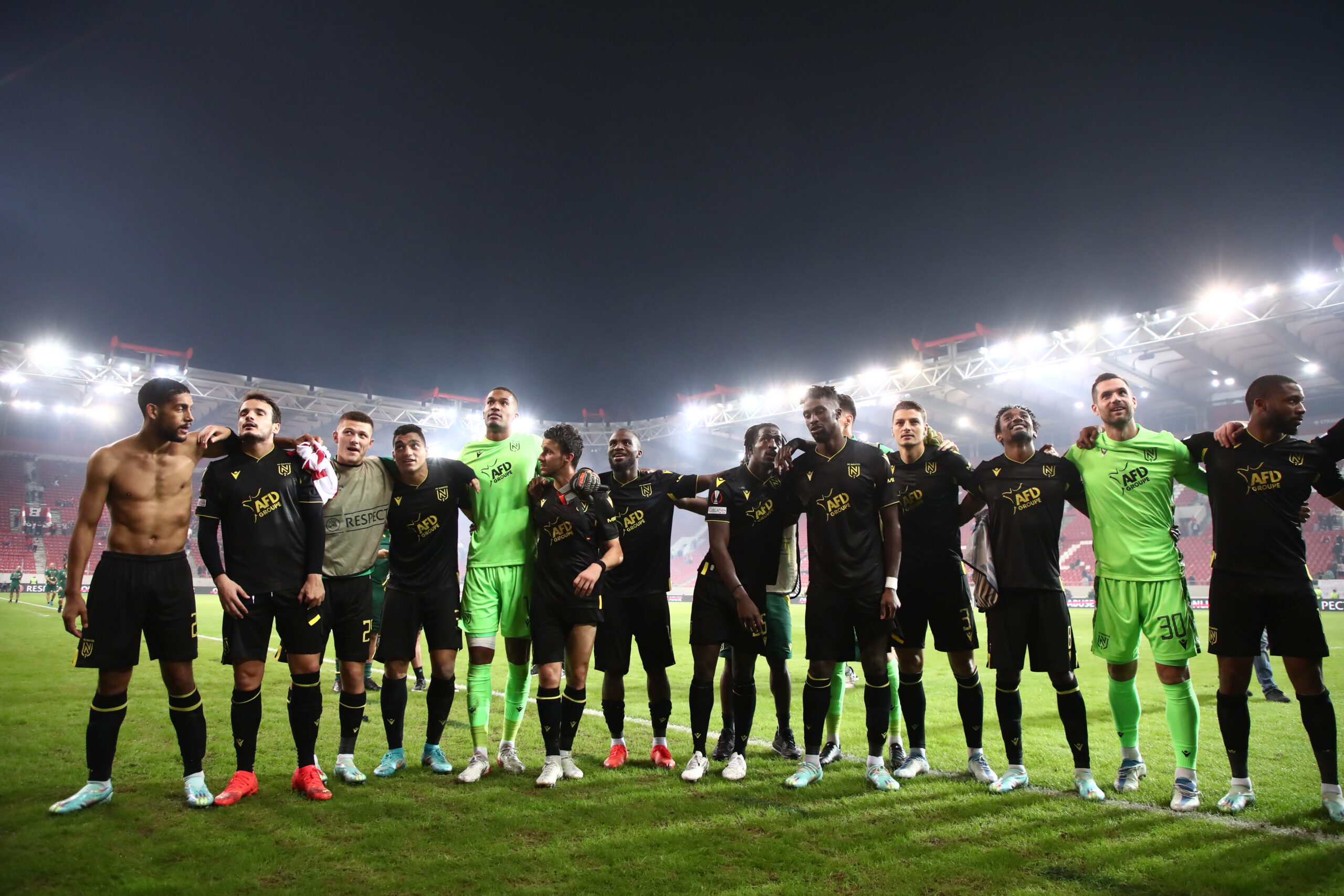 Οι Γάλλοι οπαδοί αποθέωσαν τους παίκτες τους (ΦΩΤΟ)