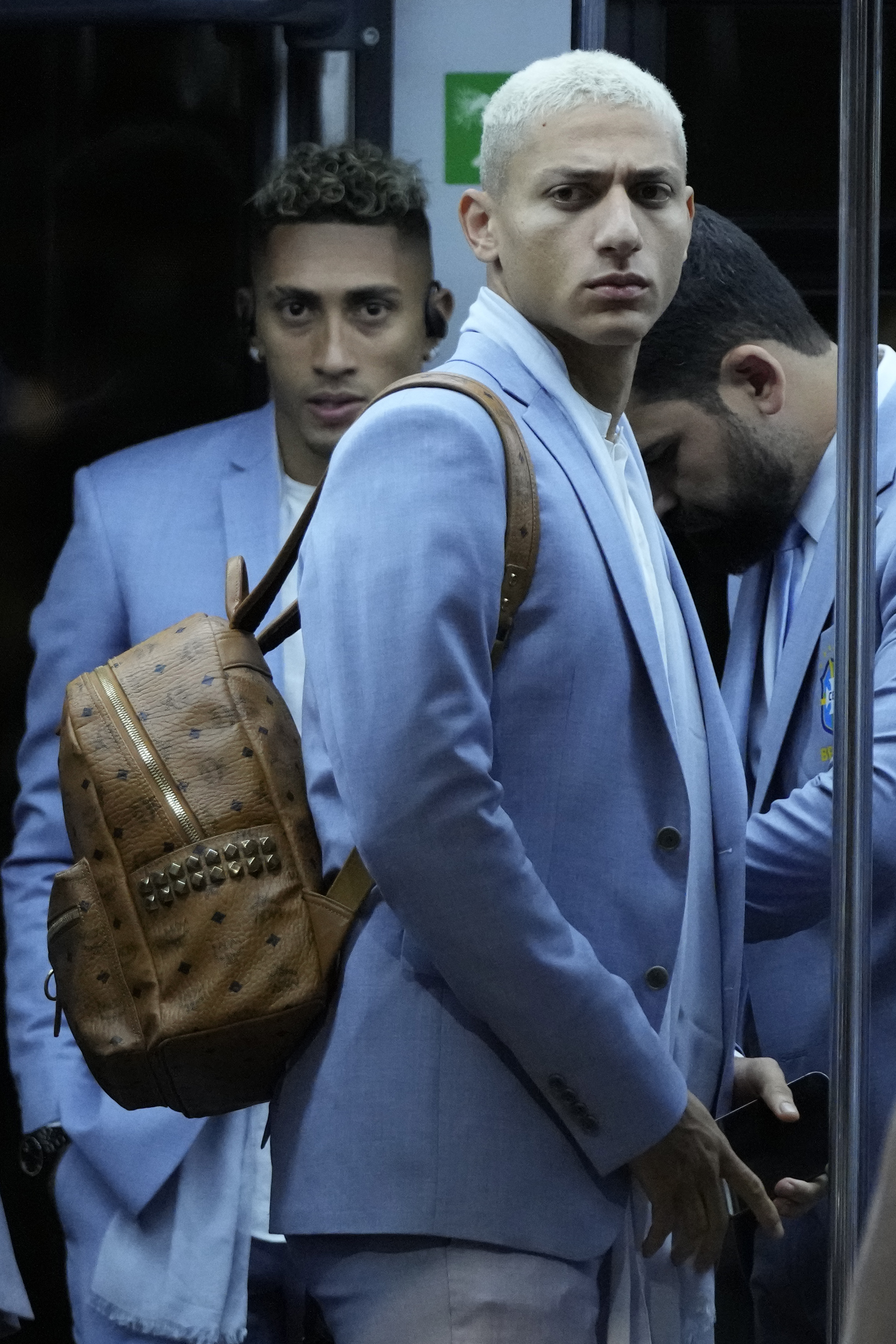 Έφτασε στο Κατάρ και αποθεώθηκε η “Σελεσάο” (ΦΩΤΟ)