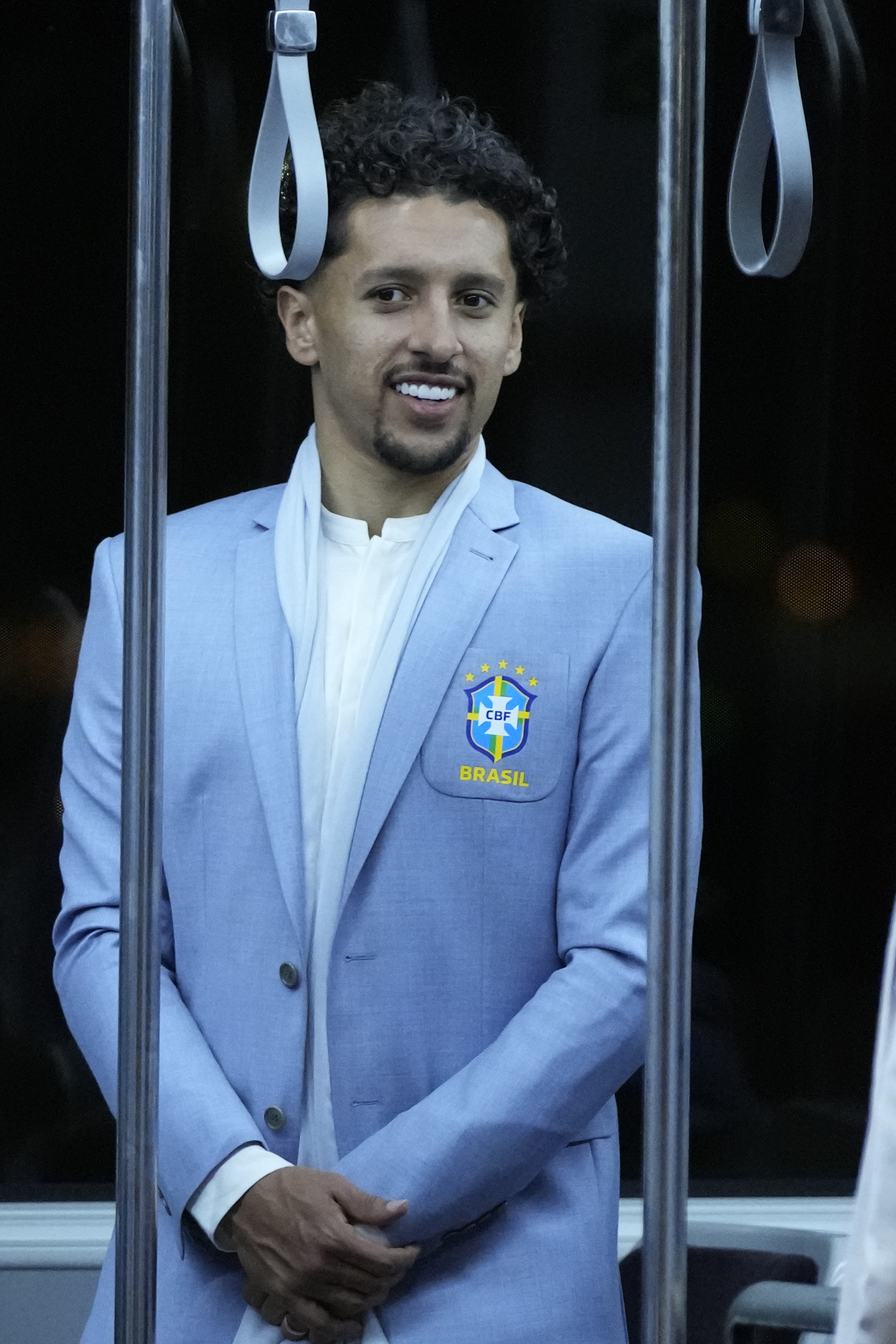 Έφτασε στο Κατάρ και αποθεώθηκε η “Σελεσάο” (ΦΩΤΟ)