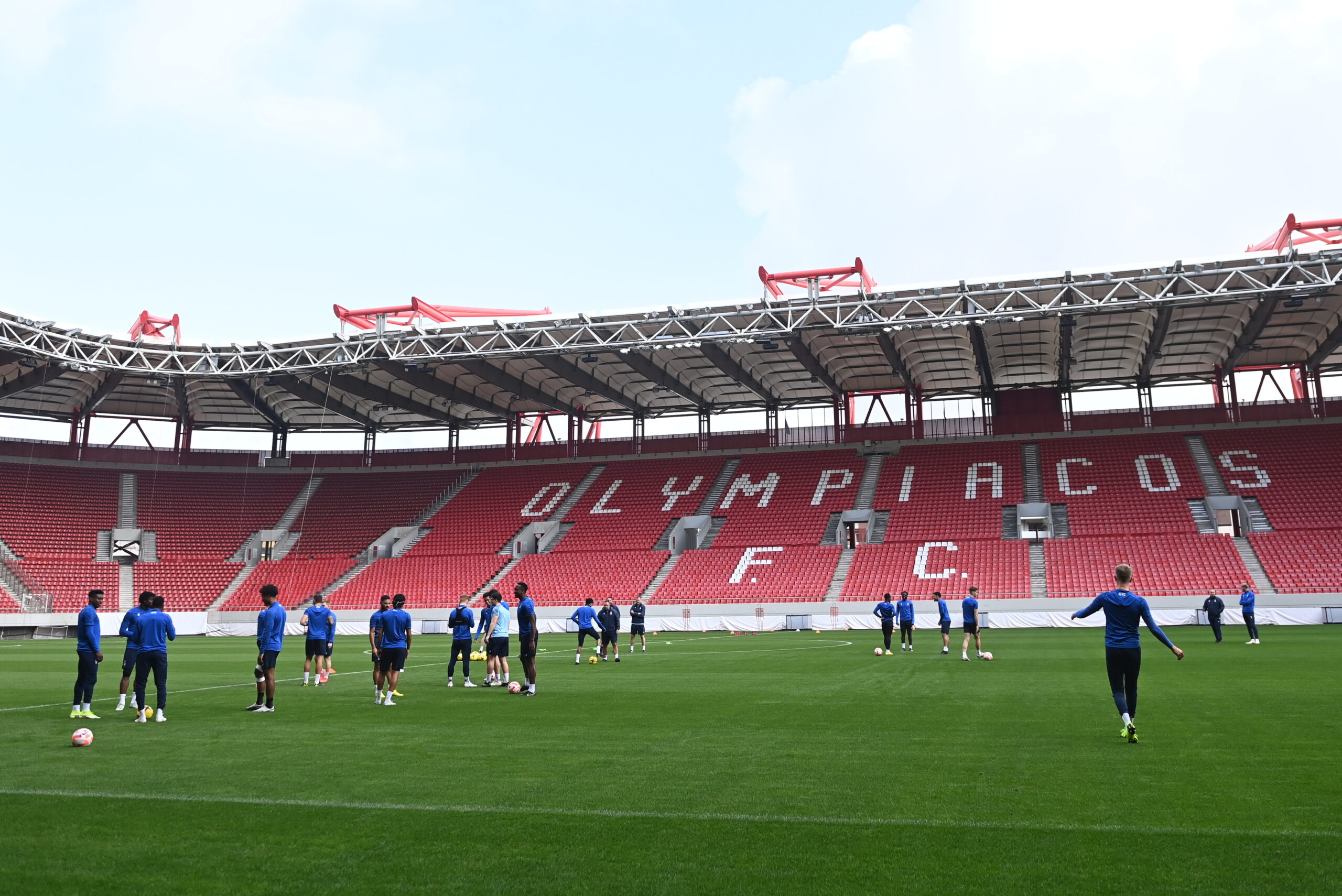 Η προπόνηση της Νότιγχαμ στο “Γ.Καραϊσκάκης” (ΦΩΤΟρεπορταζ)