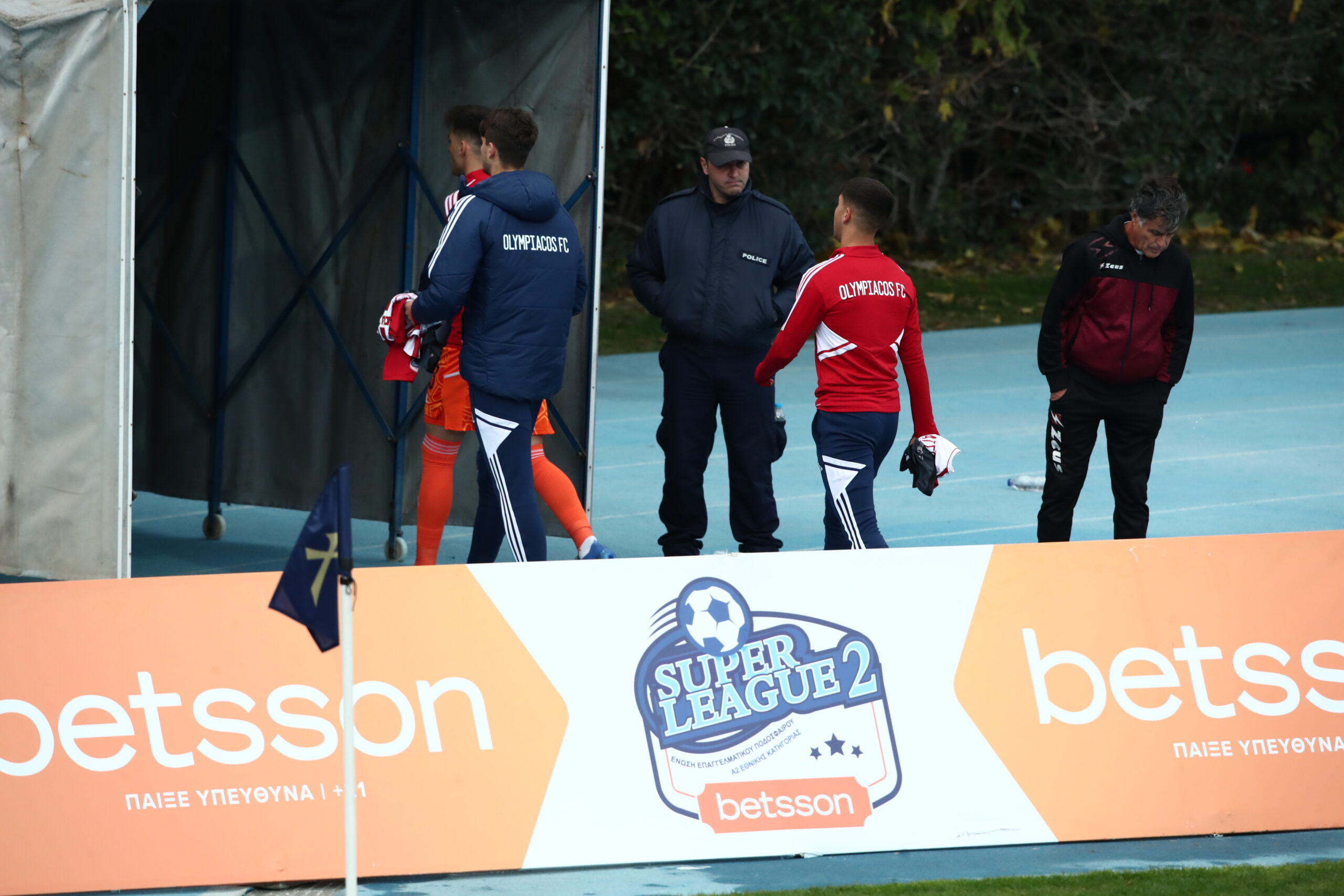 Η αποχώρηση του Ολυμπιακού Β’ (ΦΩΤΟρεπορτάζ)