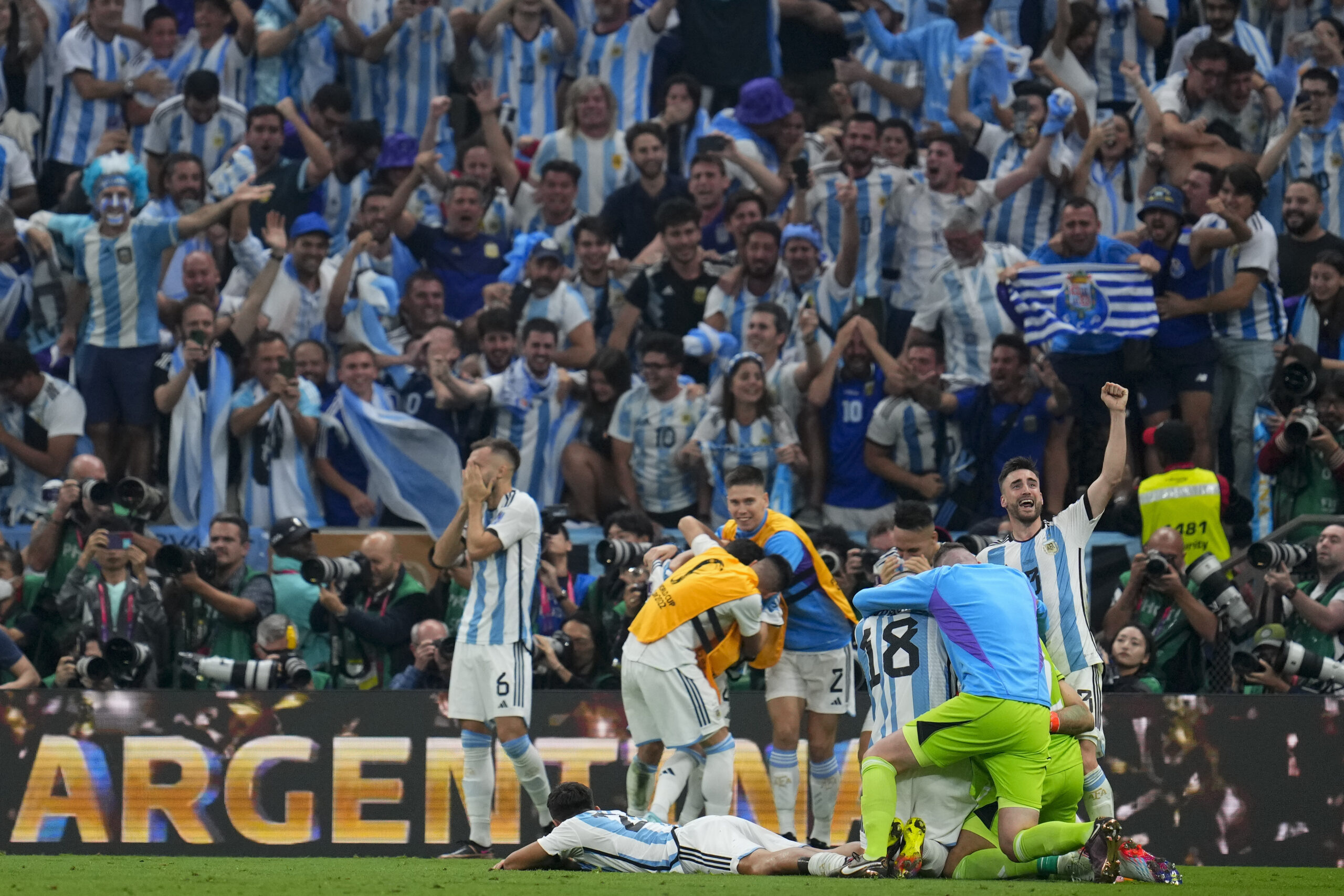 ΦΩΤΟρεπορτάζ από τον μυθικό τελικό!